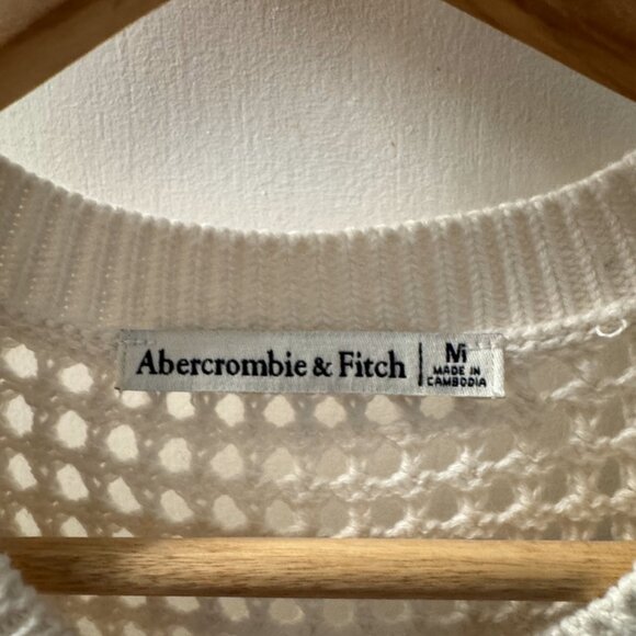 Abercrombie Cream Crochet-Style Sweater Vest - Women's Medium - Picture 3 of 3